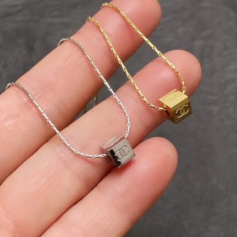 Chanel necklace 1lyx73 (9)
